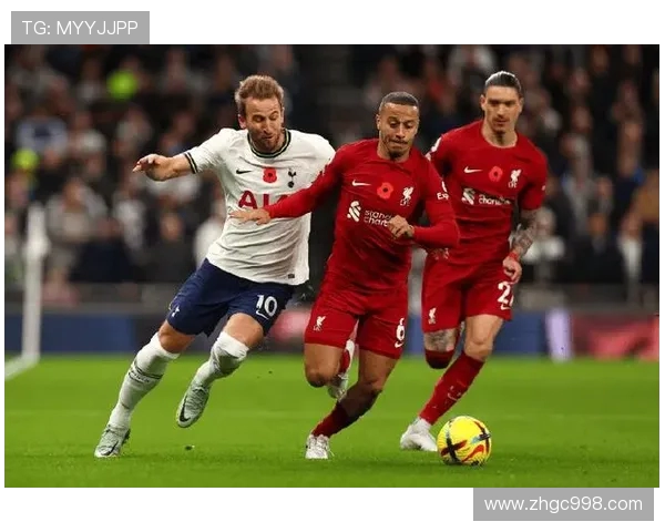 利物浦与热刺对决分析：战术布局与球员表现的深度剖析