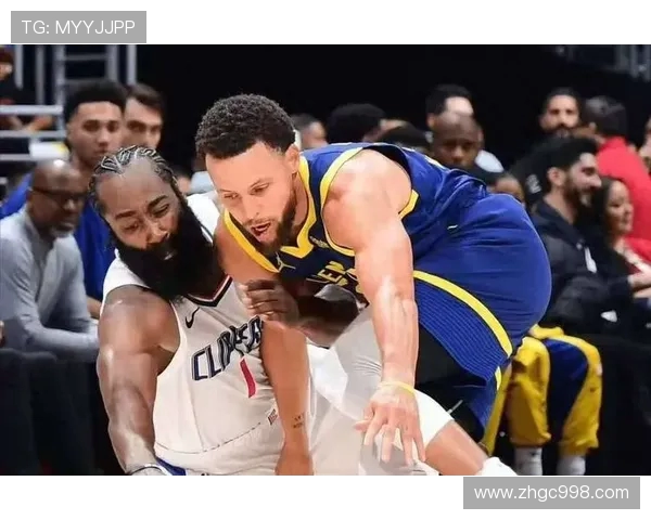 勇士与快船激战四月精彩对决全场回顾与精彩瞬间分析